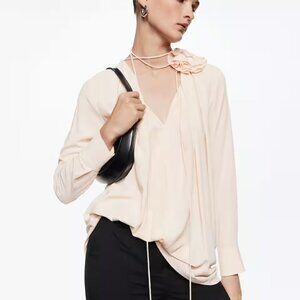 Mango MNG Pink Blouse w/Flower detail Size XS
